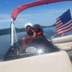 Meet your Posher, Larry